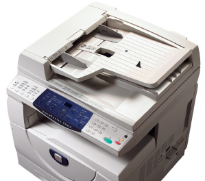 富士施樂(lè)DocuCentre 2003 N2 黑白數(shù)碼多功能機(jī)